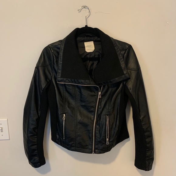 Black Leather Jacket - Picture 1 of 6